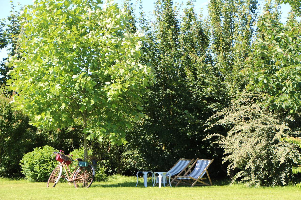 Gite D'Anne Et Ulysse Sept-Freres Luaran gambar